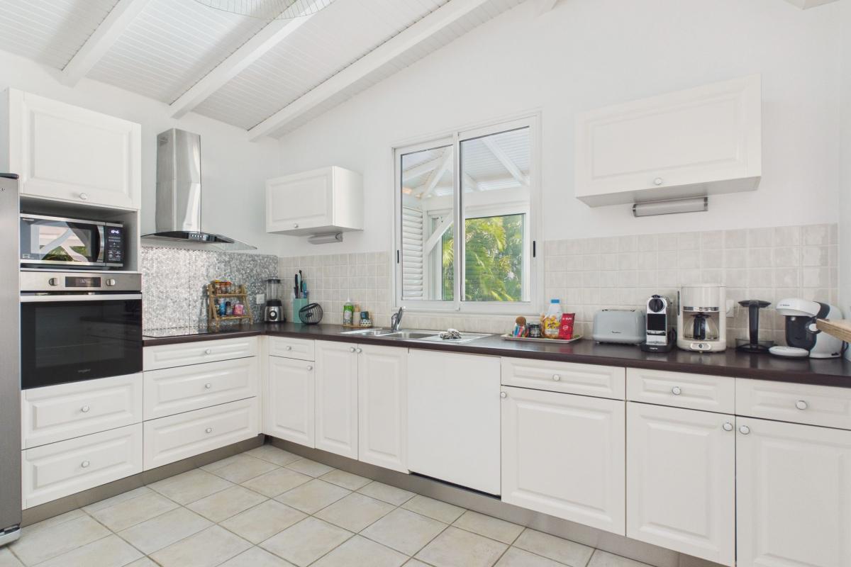 Location 4 chambres anse à l'âne Martinique - cuisine 1